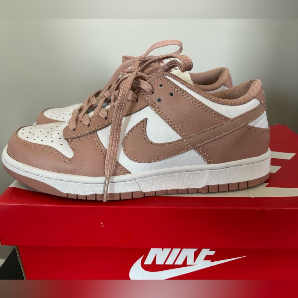 Nike dunk low rose whisper